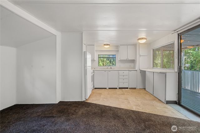 18745 1st Avenue NE, Suquamish, WA 98392