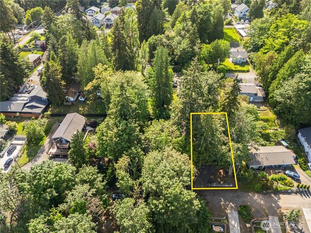 18745 1st Avenue NE, Suquamish, WA 98392