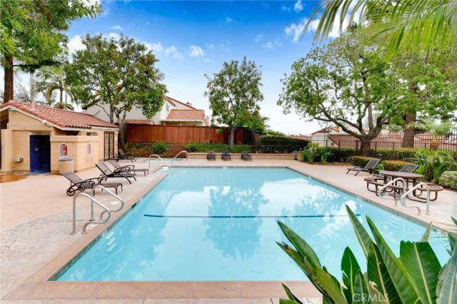6862 Shadow Ridge, Rancho Cucamonga, CA 91701