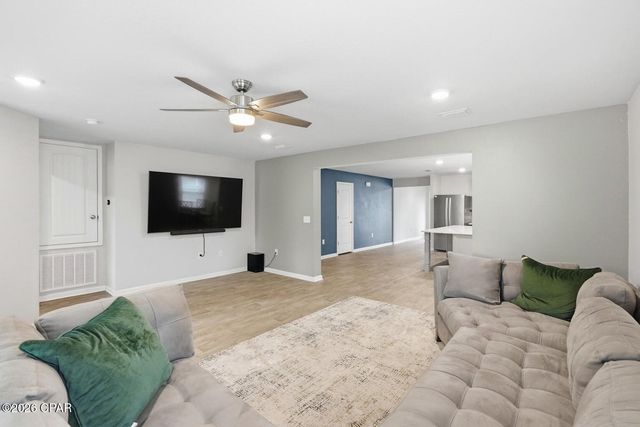 177 Osprey Lake Road, Callaway, FL 32404
