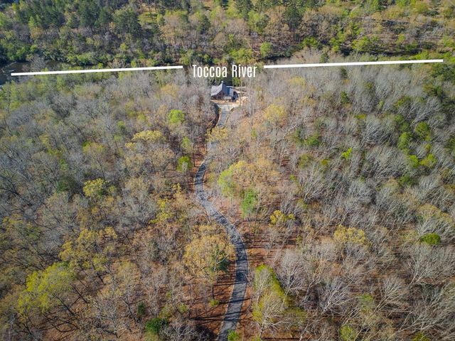 207 Arrow Way, Mineral Bluff, GA 30559