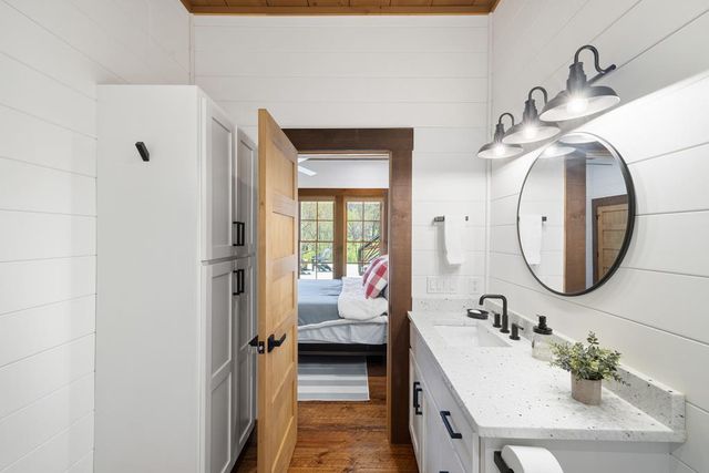207 Arrow Way, Mineral Bluff, GA 30559