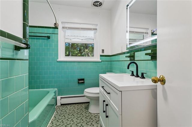 403 Calthrop Neck RD, Yorktown, VA 23693