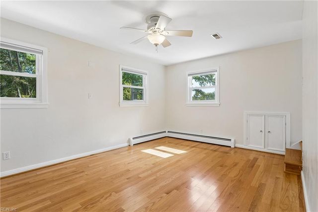 403 Calthrop Neck RD, Yorktown, VA 23693
