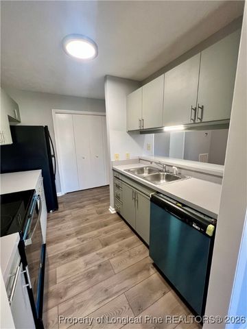 679 Bartons Landing Place 6, Fayetteville, NC 28314