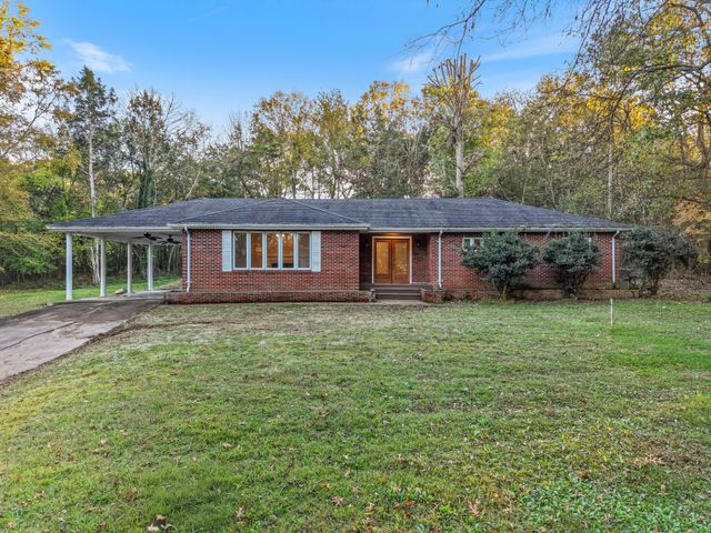 31 Volunteer Cir, Carthage, TN 37030