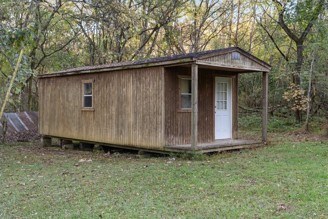 31 Volunteer Cir, Carthage, TN 37030