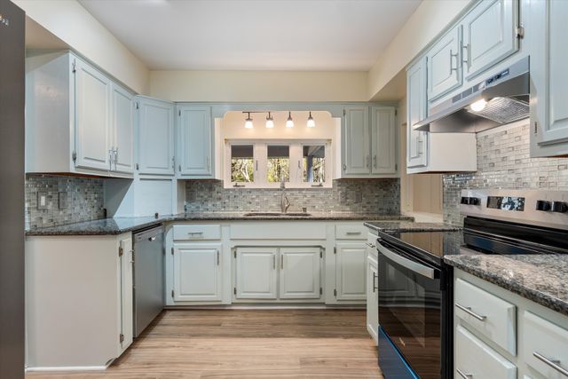 31 Volunteer Cir, Carthage, TN 37030