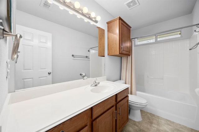 706 Hill Lane, Cleburne, TX 76033