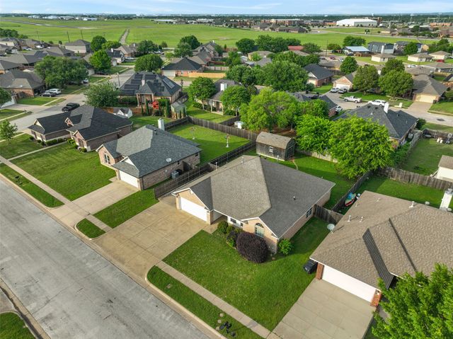 706 Hill Lane, Cleburne, TX 76033