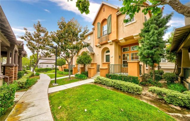 2068 Owens, Fullerton, CA 92833