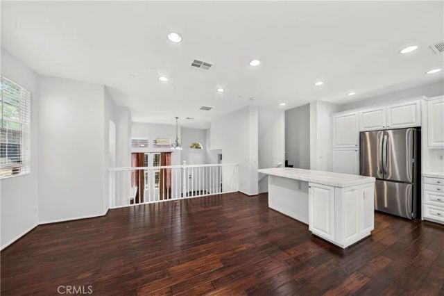 2068 Owens, Fullerton, CA 92833