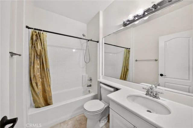 2068 Owens, Fullerton, CA 92833