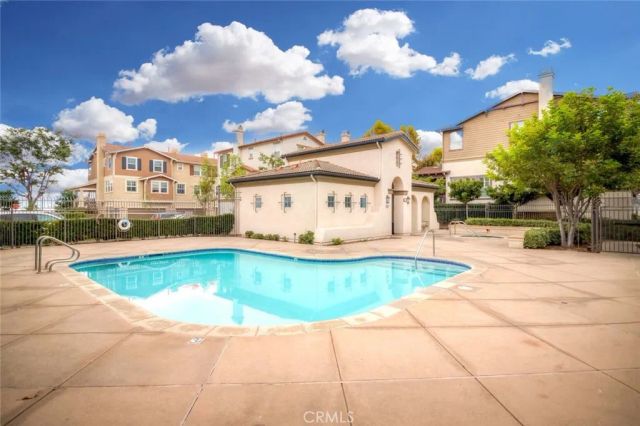 2068 Owens, Fullerton, CA 92833