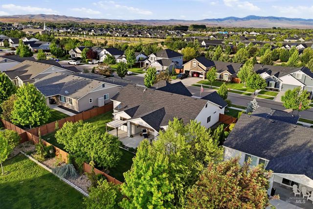 1993 N Foudy Ave, Eagle, ID 83616