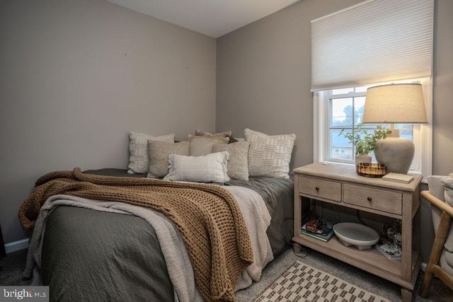 233 CARMACK DR, Chambersburg, PA 17202