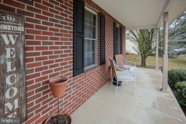 233 CARMACK DR, Chambersburg, PA 17202