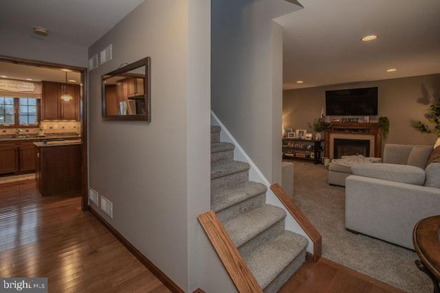 233 CARMACK DR, Chambersburg, PA 17202