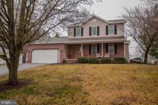 233 CARMACK DR, Chambersburg, PA 17202