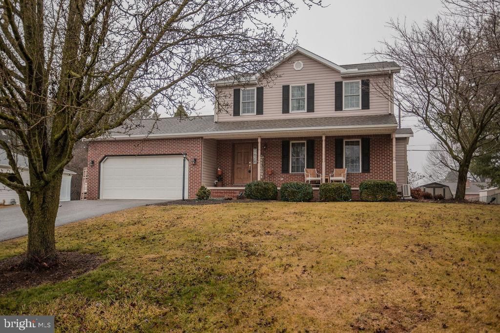 233 CARMACK DR, Chambersburg, PA 17202