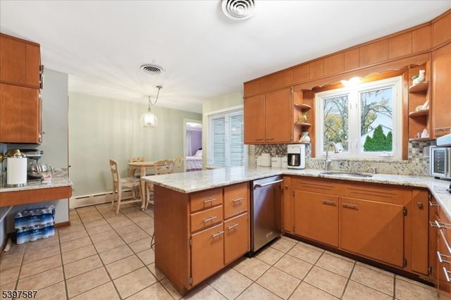 175 Weaver Ave, Bloomfield Twp., NJ 07003