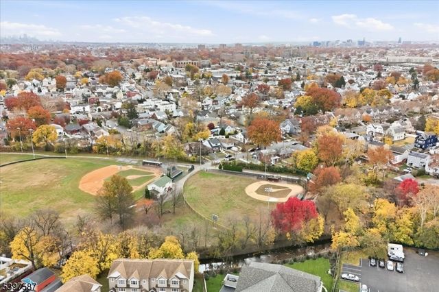 175 Weaver Ave, Bloomfield Twp., NJ 07003