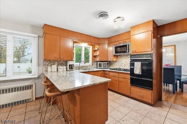 175 Weaver Ave, Bloomfield Twp., NJ 07003