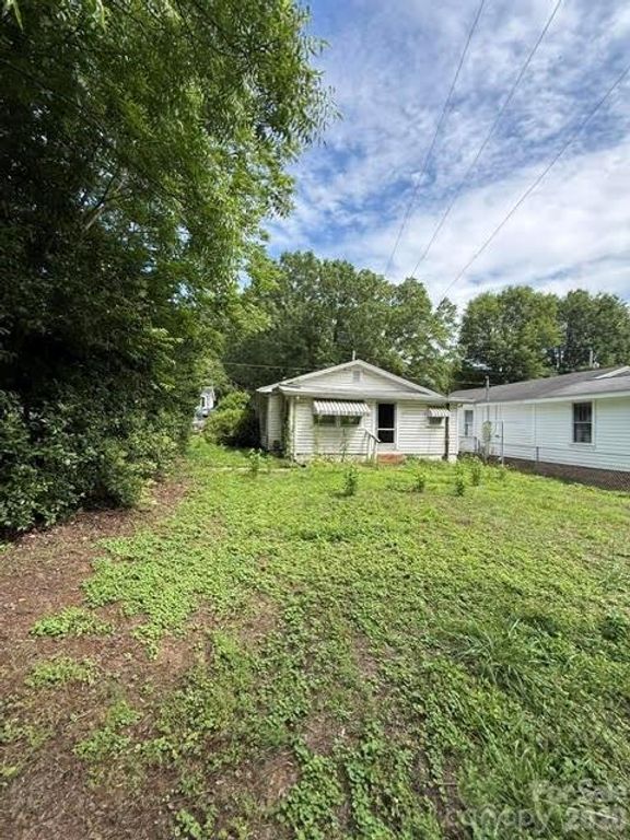1622 W Park Avenue, Albemarle, NC 28001