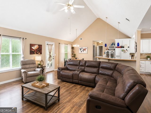 35 Berkshire Keep, Covington, GA 30016
