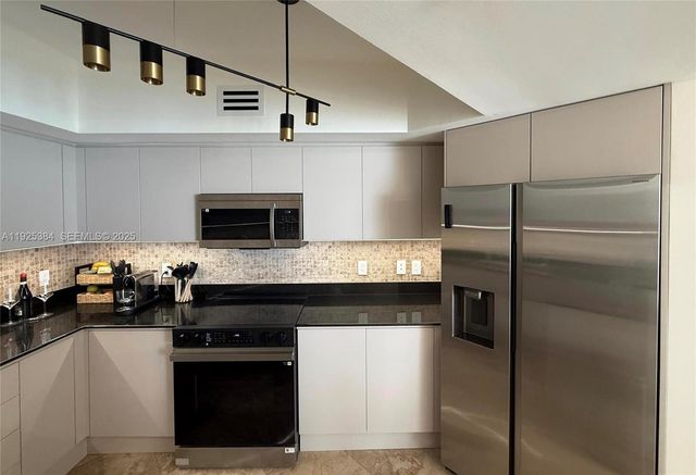 16699 Collins Ave 2701, Sunny Isles Beach, FL 33160