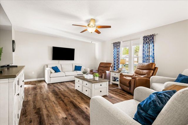 332 Hickory Ridge Drive, Corbin, KY 40701