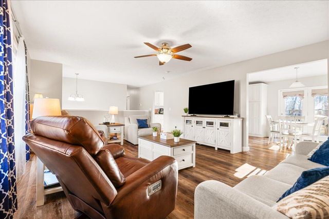 332 Hickory Ridge Drive, Corbin, KY 40701