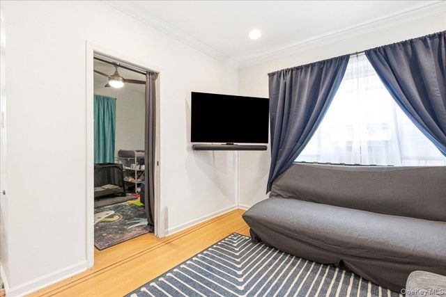 113-14 72nd Road 5P, Forest Hills, NY 11375