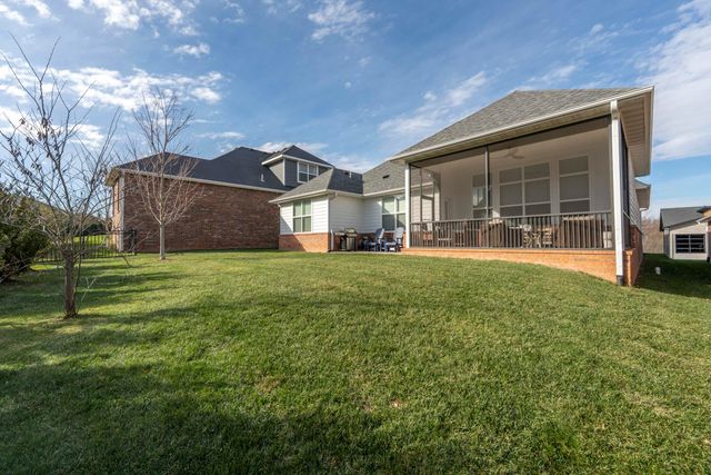 3722 E Woodhue Street, Springfield, MO 65802