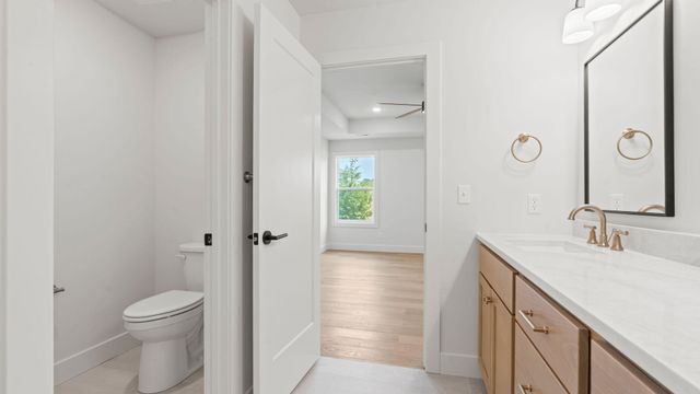 2727 EASLEY CABIN CIR, Columbia, MO 65201