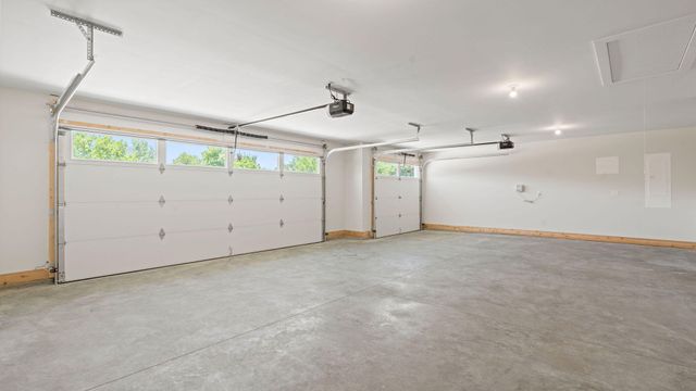 2727 EASLEY CABIN CIR, Columbia, MO 65201