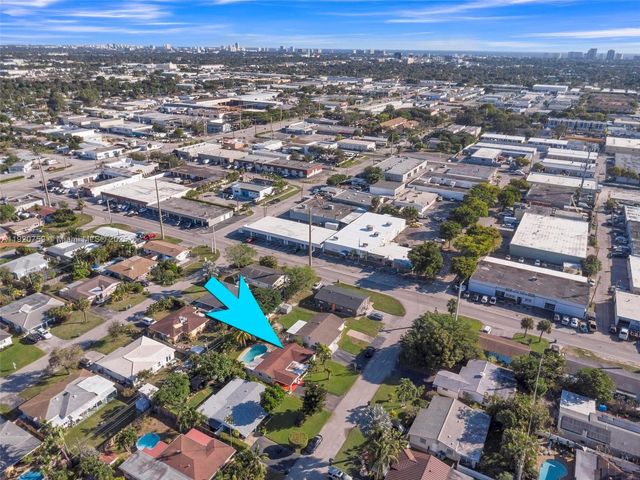 371 NE 42nd Ct, Oakland Park, FL 33334