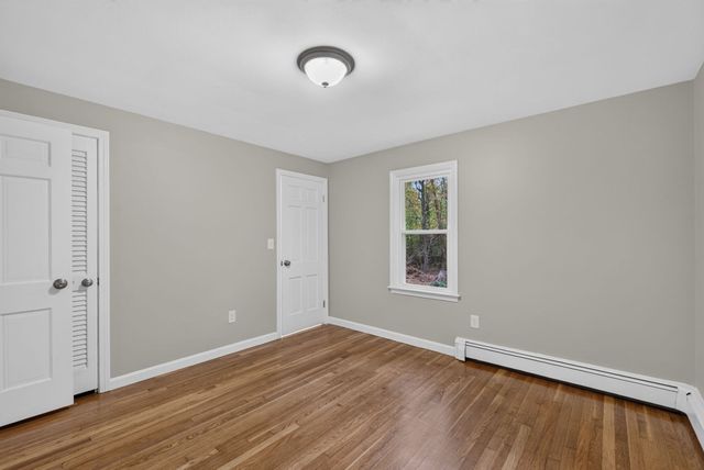 7 Hancock St, Plainville, MA 02762