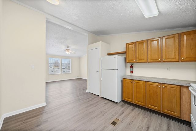 104 Hercules Ct, Oak Grove, KY 42262