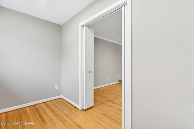 4014 Massie Ave, Louisville, KY 40207