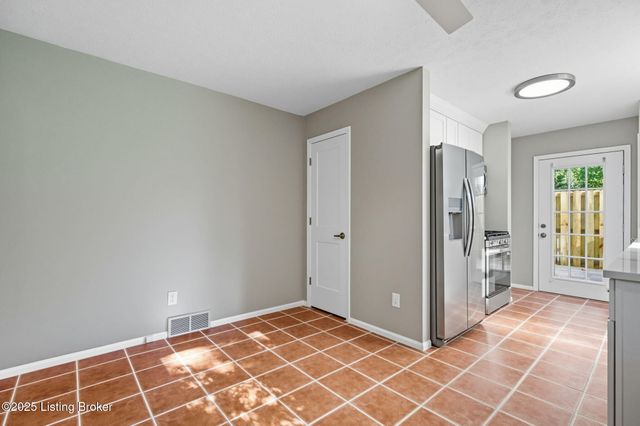 4014 Massie Ave, Louisville, KY 40207