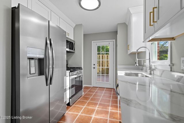 4014 Massie Ave, Louisville, KY 40207