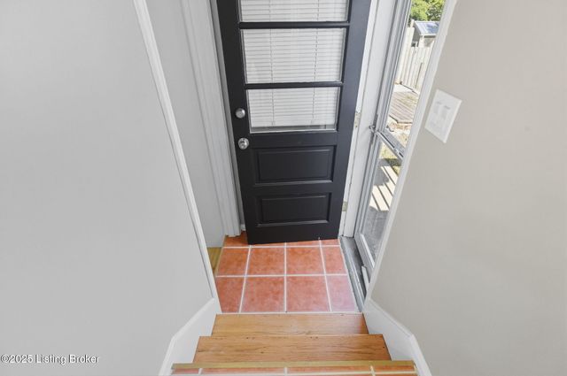 4014 Massie Ave, Louisville, KY 40207