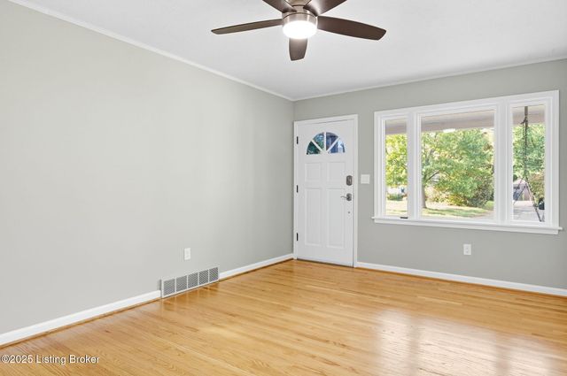 4014 Massie Ave, Louisville, KY 40207