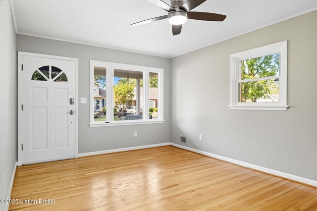 4014 Massie Ave, Louisville, KY 40207