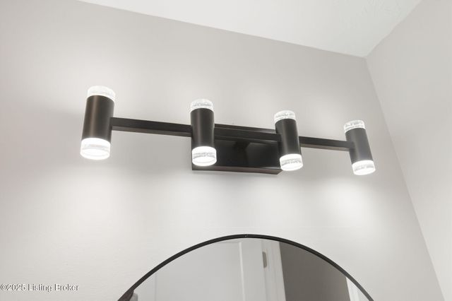 4014 Massie Ave, Louisville, KY 40207