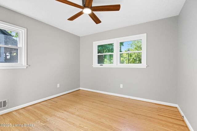 4014 Massie Ave, Louisville, KY 40207