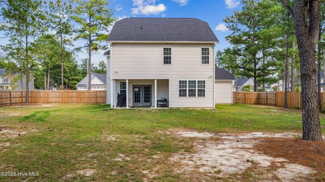 609 Muscadine Lane, Aberdeen, NC 28315