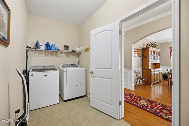 1014 Meadowlands Trail NW, Calabash, NC 28467