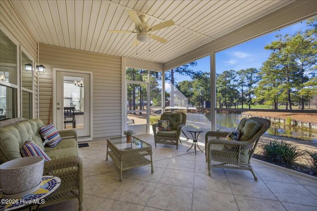 1014 Meadowlands Trail NW, Calabash, NC 28467